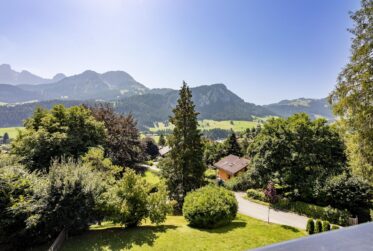 Superbe appartement de standing avec terrasse et vue.