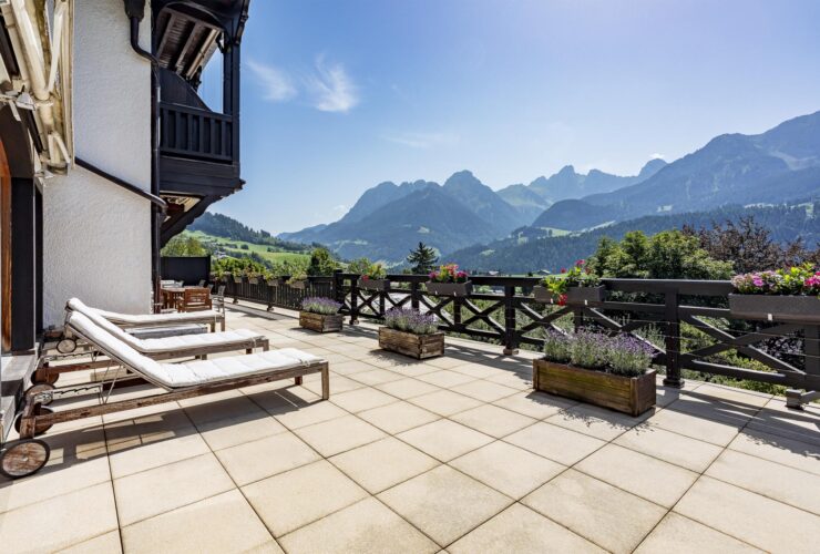 Superbe appartement de standing avec terrasse et vue.