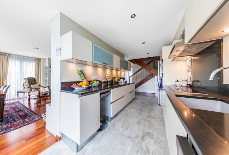 Magnifique duplex en attique avec appartement indépendant !