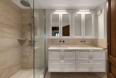 Appartement de 4,5 pièces entièrement rénové à Collonge-Bellerive