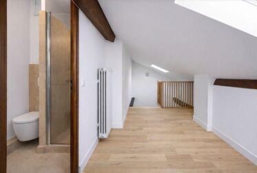 Appartement de 4,5 pièces entièrement rénové à Collonge-Bellerive