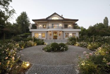 Superbe propriété à deux pas du lac